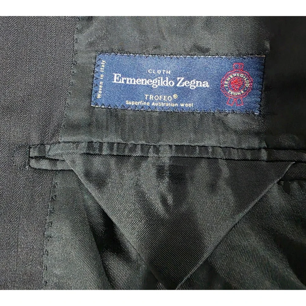 Ermenegildo Zegna Trofeo Navy Blue Herringbone Wool Sport Coat Blazer Italy 46R